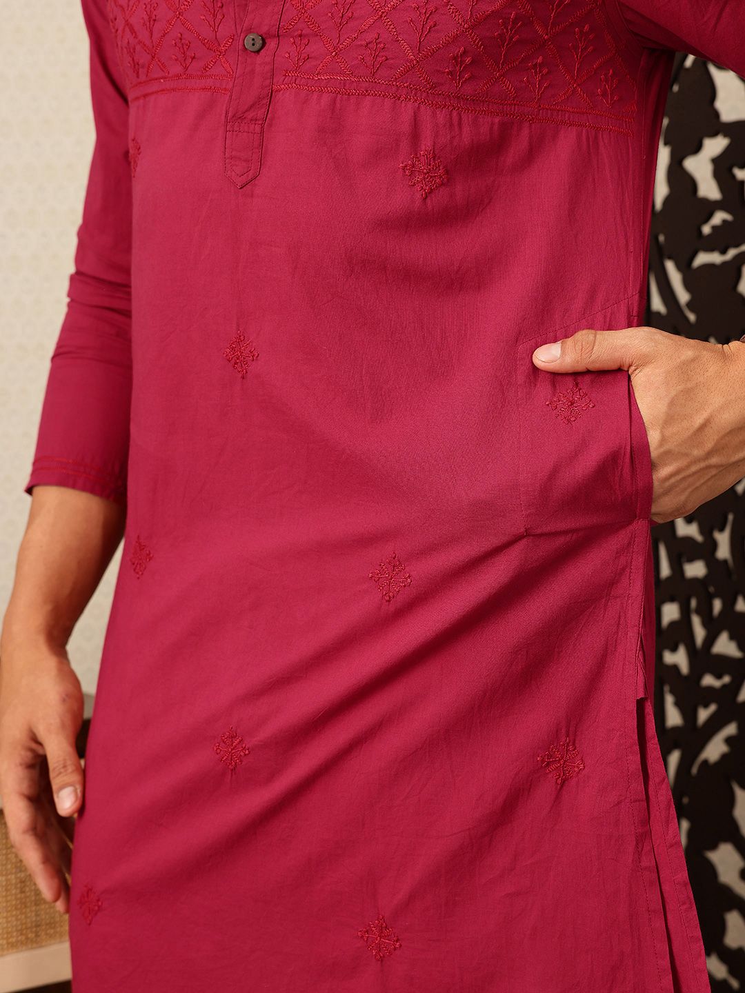 House of Pataudi Ethnic Motifs Embroidered Jashn Pure Cotton Kurta with Trousers
