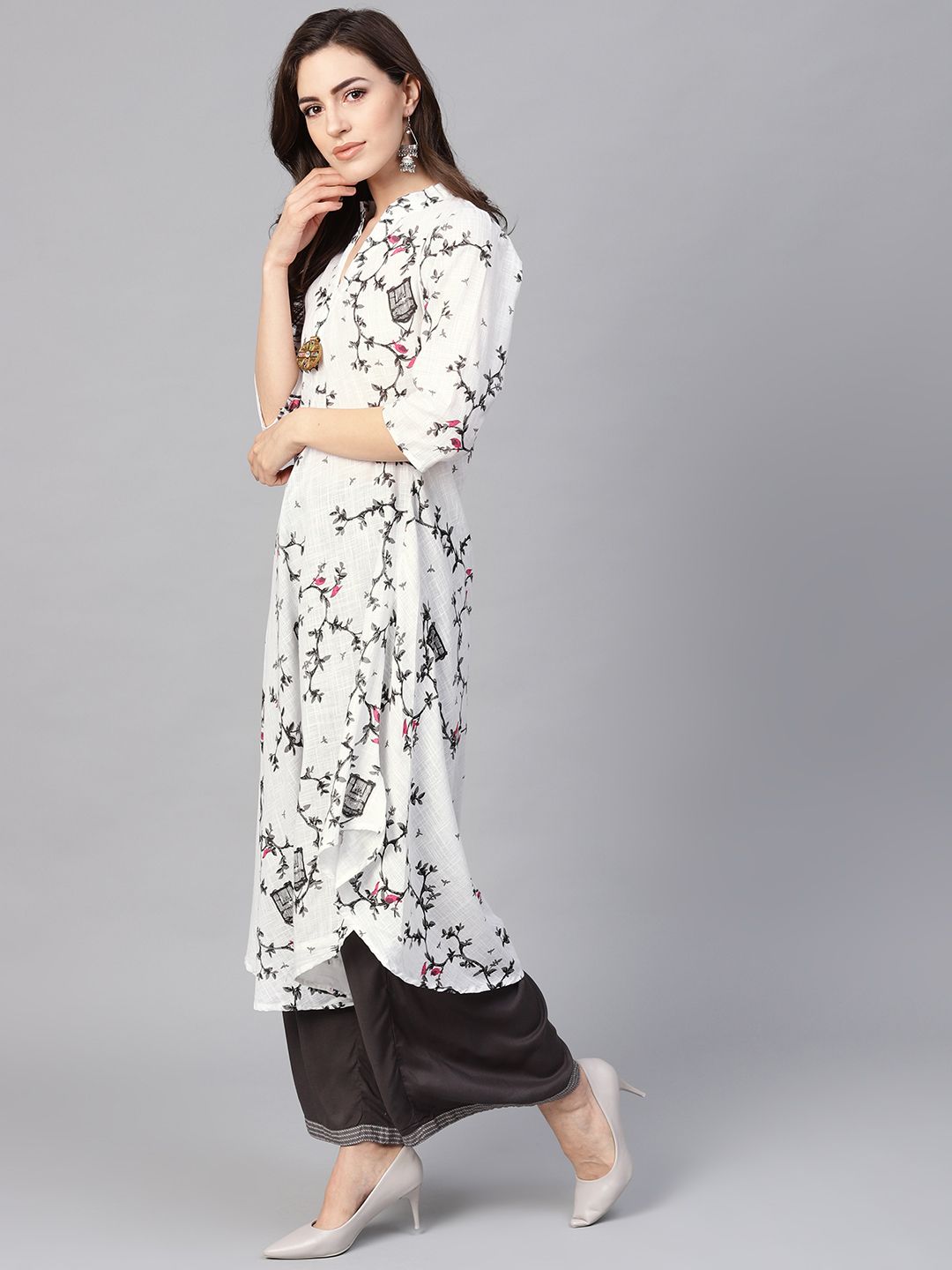 SOJANYA Women White & Grey Quirky Print A-Line Kurta