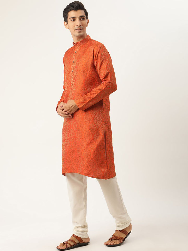 SOJANYA Kurta Motif Etnik Oren Lelaki dengan Jaket Churidar & Nehru