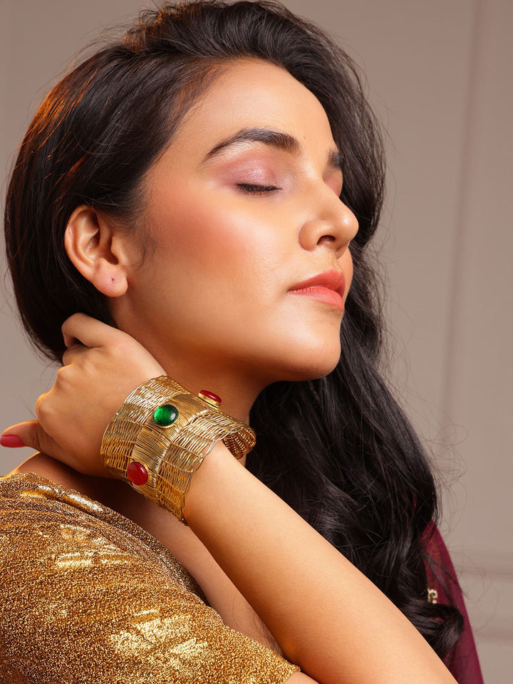 VOGUE PANASH Gelang Boleh Laras Disemat Batu Bersalut Emas Buatan Tangan