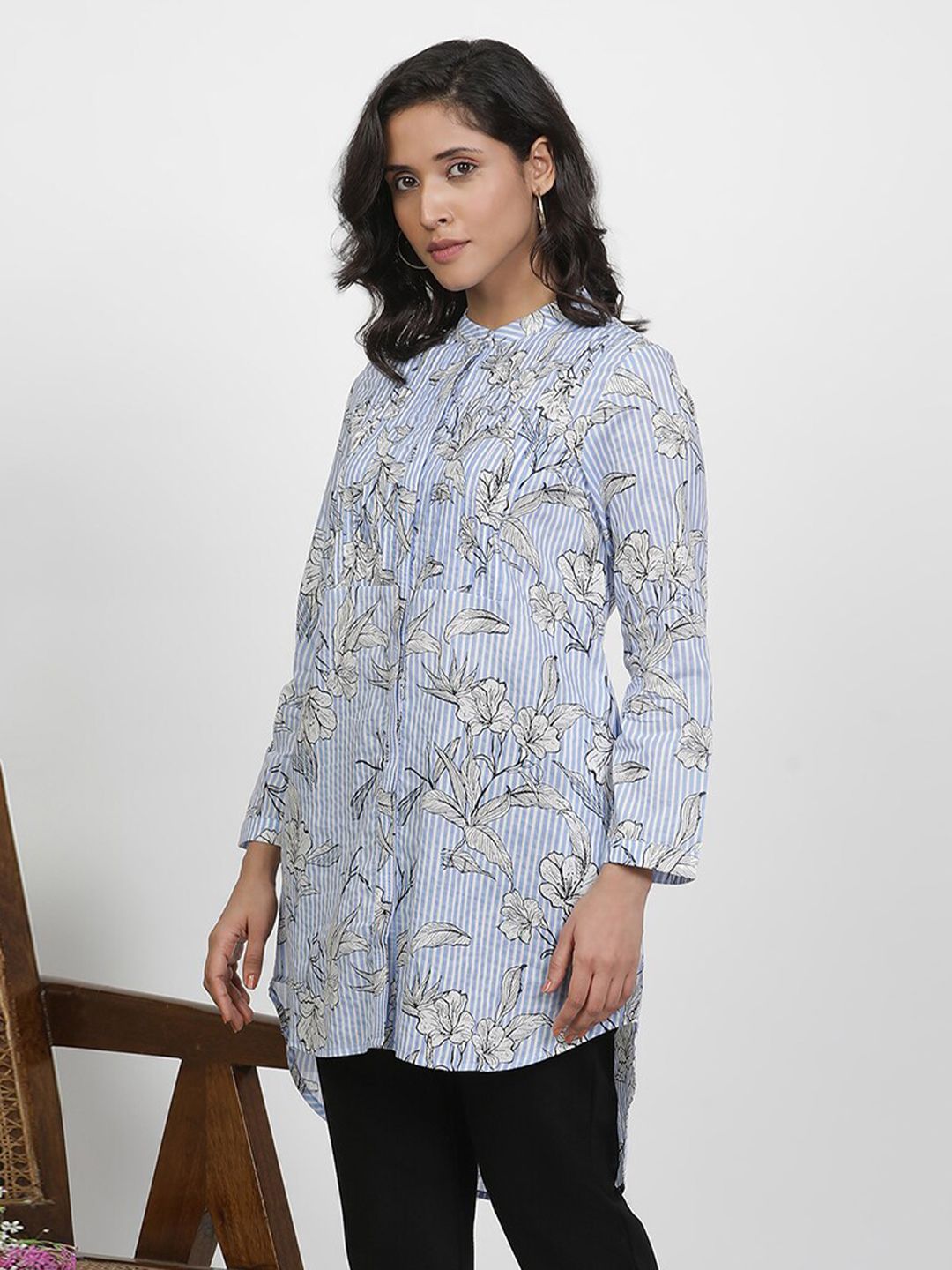 W Floral Printed Shirt Collar Cuffed Sleeves Cotton High-Low Longline Top