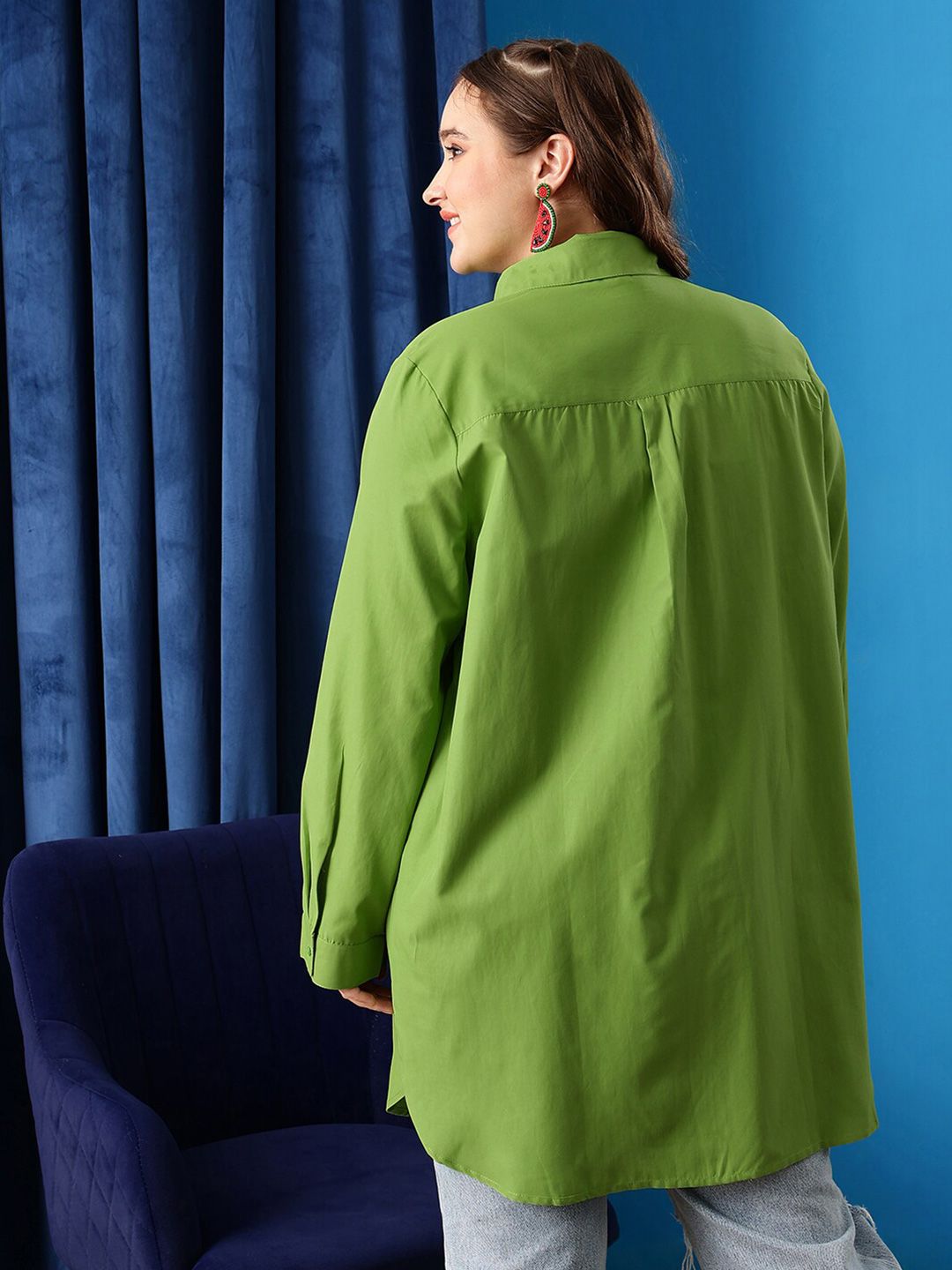 CURVY STREET Comfort Spread Collar Oversized Cotton Shirt