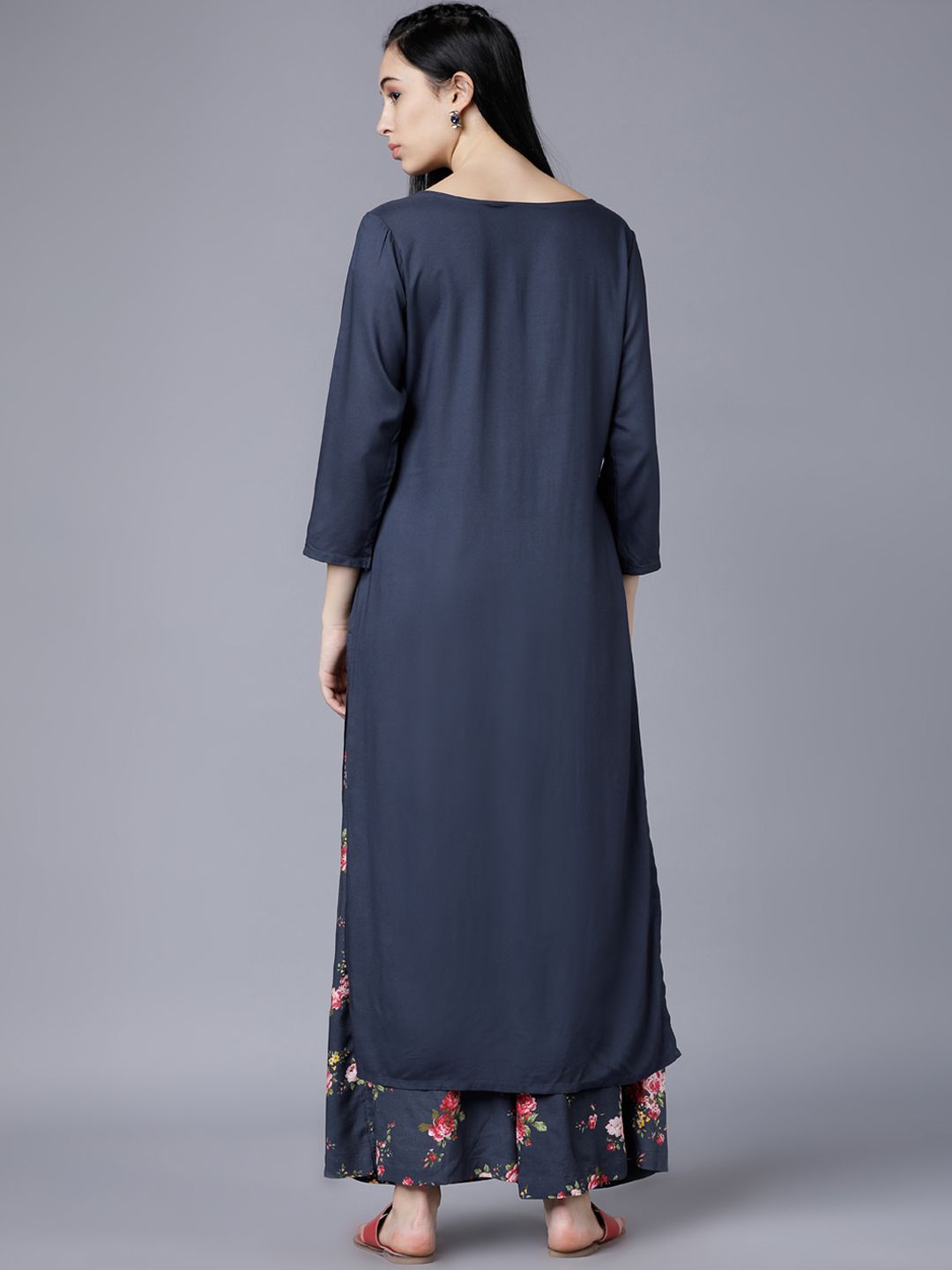 Vishudh Women Blue Floral Printed Regular Kurta with Palazzos