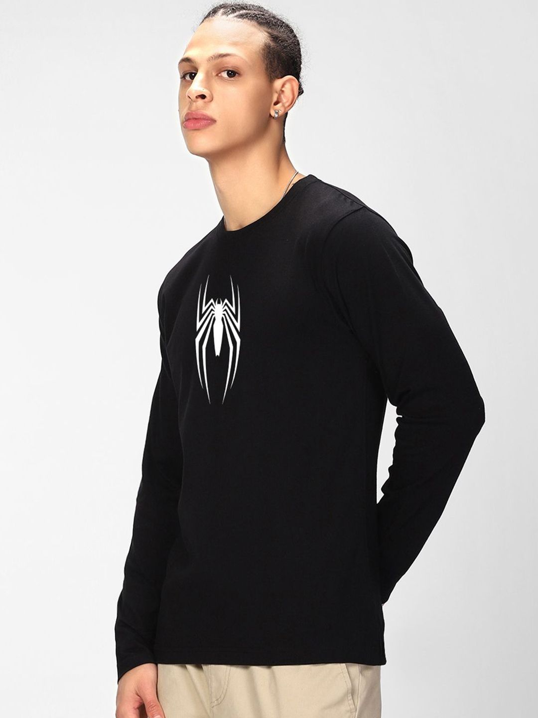 Bewakoof Men Graphic Printed Round Neck Cotton Spider-Man T-shirt