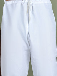 Jompers Quirky Embroidered Mandarin Collar Straight Kurta With Pyjama