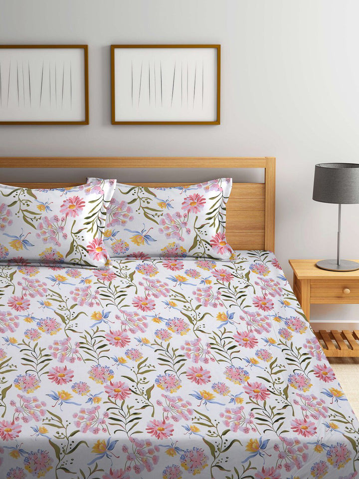 KLOTTHE White Floral Fitted 300 TC Super King Bedsheet with 2 Pillow Covers-270X270 cm