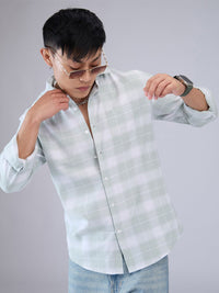 VASTRADO Men Classic Cutaway Collar Tartan Checked Cotton Slim Fit Casual Shirt