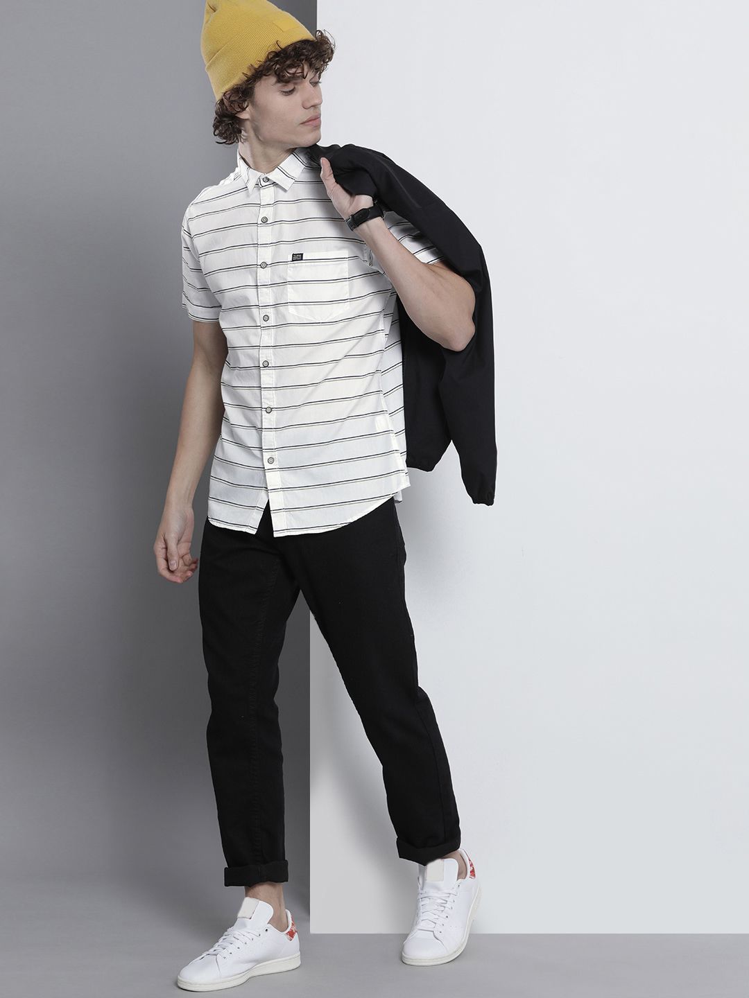 The Indian Garage Co Men White Cotton Striped Casual Shirt