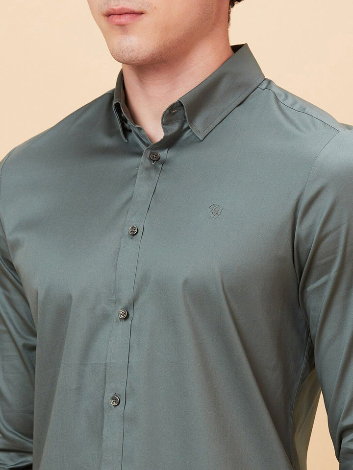 Being Human Spread Collar Slim Fit Cotton Casual Shirt