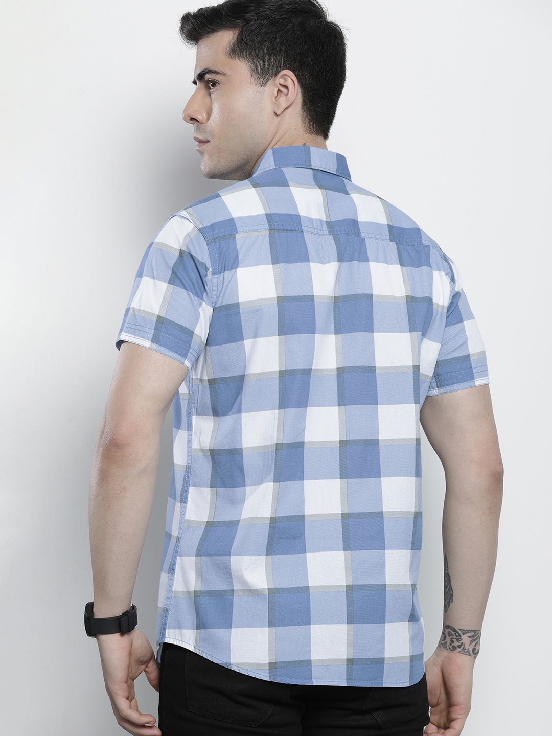 The Indian Garage Co Men Windowpane Checked Casual Shirt