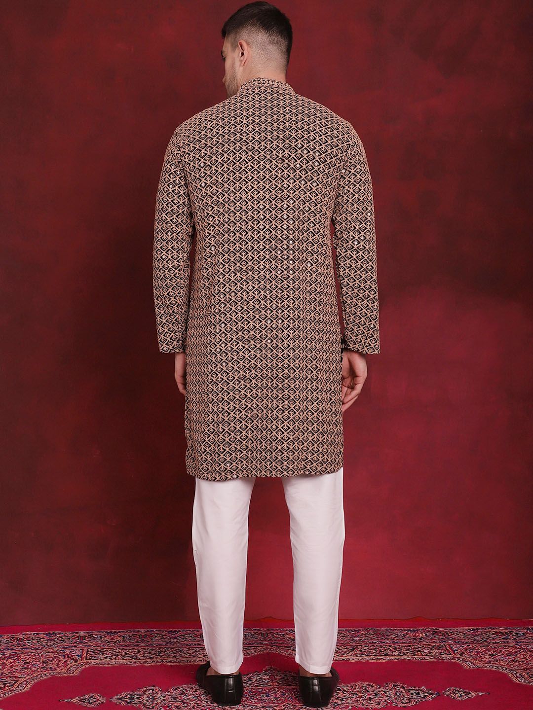 Jompers Geometric Self Design Thread Work Pure Cotton Kurta With Pyjamas