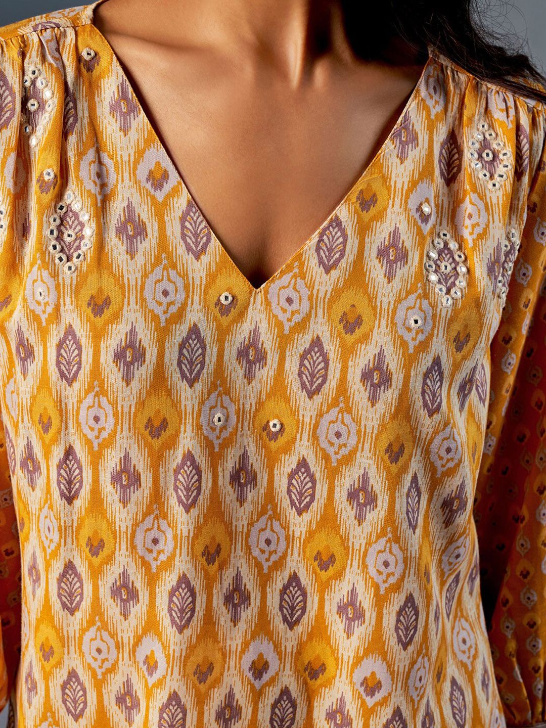 Global Desi Ethnic Motifs Printed V-Neck Puff Sleeve Top
