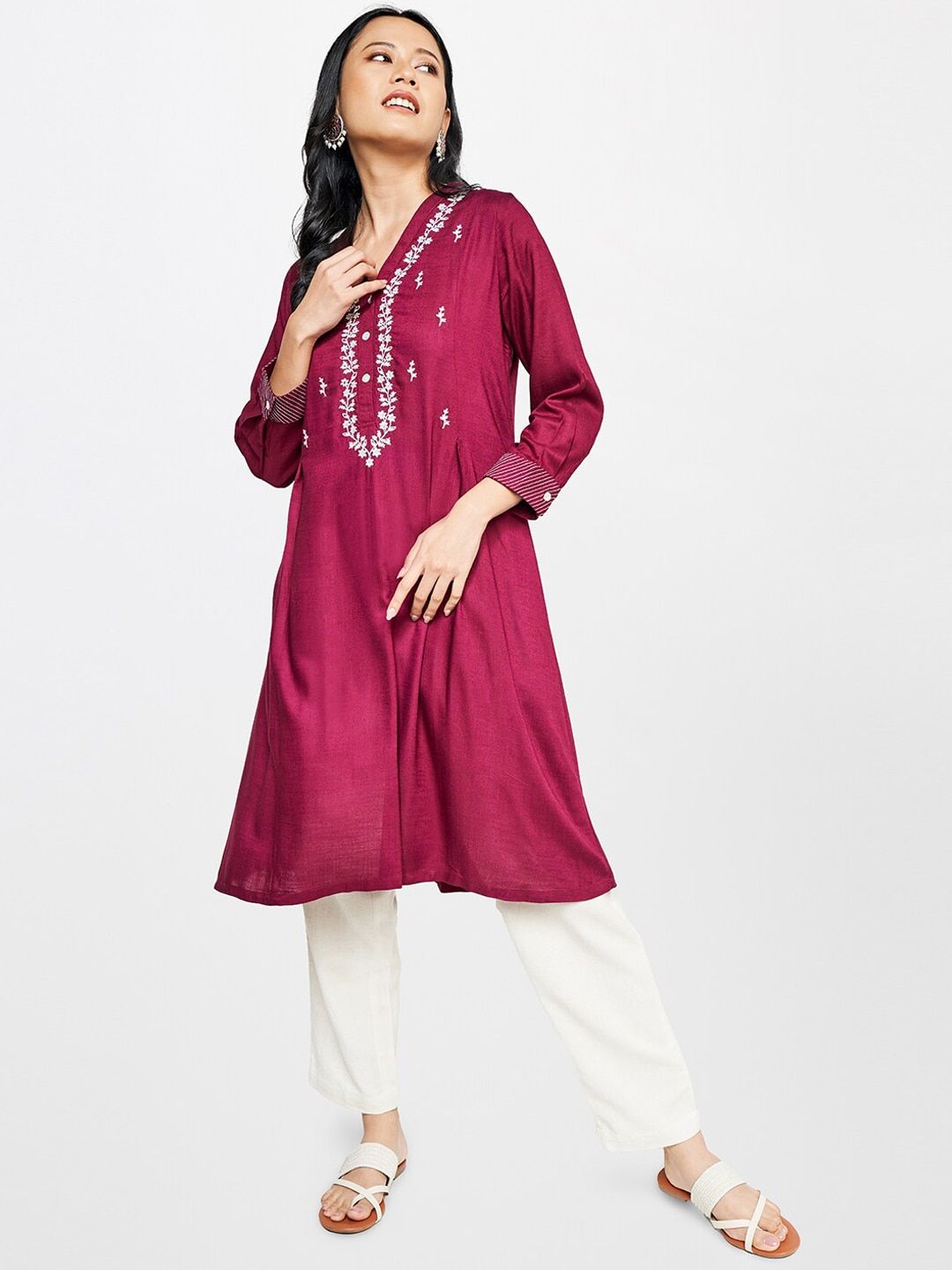 Global Desi Women Floral Embroidered Thread Work A-Line Kurta