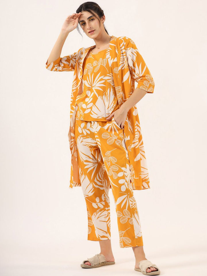 SANSKRUTIHOMES Floral Printed Pure Cotton Night Suit With Robe