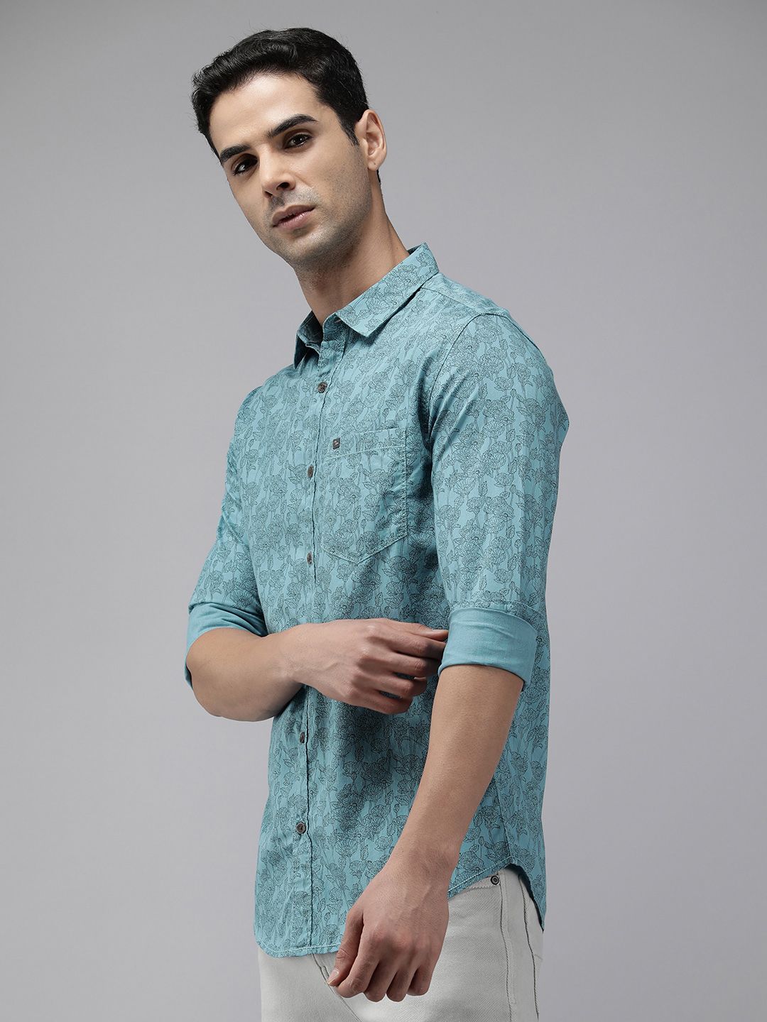 SPYKAR Pure Cotton Slim Fit Floral Printed Casual Shirt