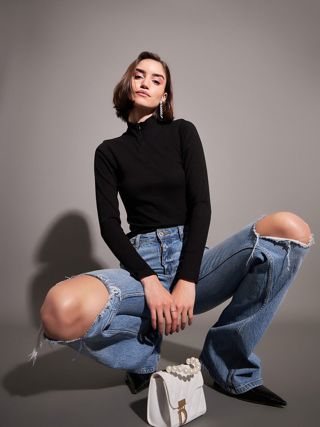 SASSAFRAS Black High Neck Fitted Top