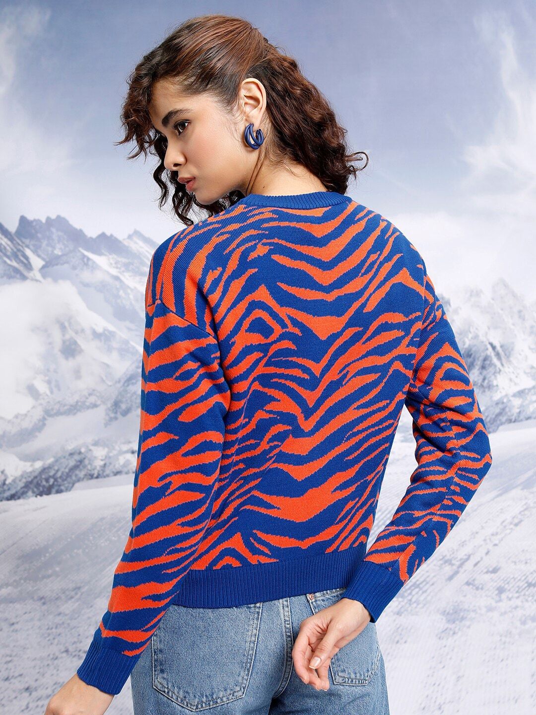 Tokyo Talkies Blue & Orange Animal Printed Acrylic Pullover Sweaters