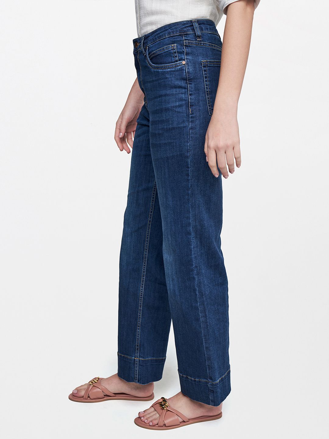 AND Women Blue Clean Look Bootcut High-Rise Jeans
