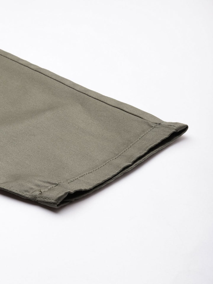 The Indian Garage Co Men Solid Slim Fit Chinos Trousers