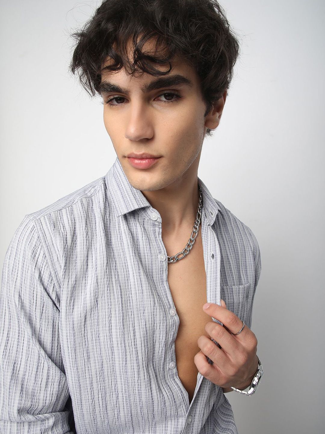 VASTRADO Men Classic Spread Collar Textured Slim Fit Casual Shirt