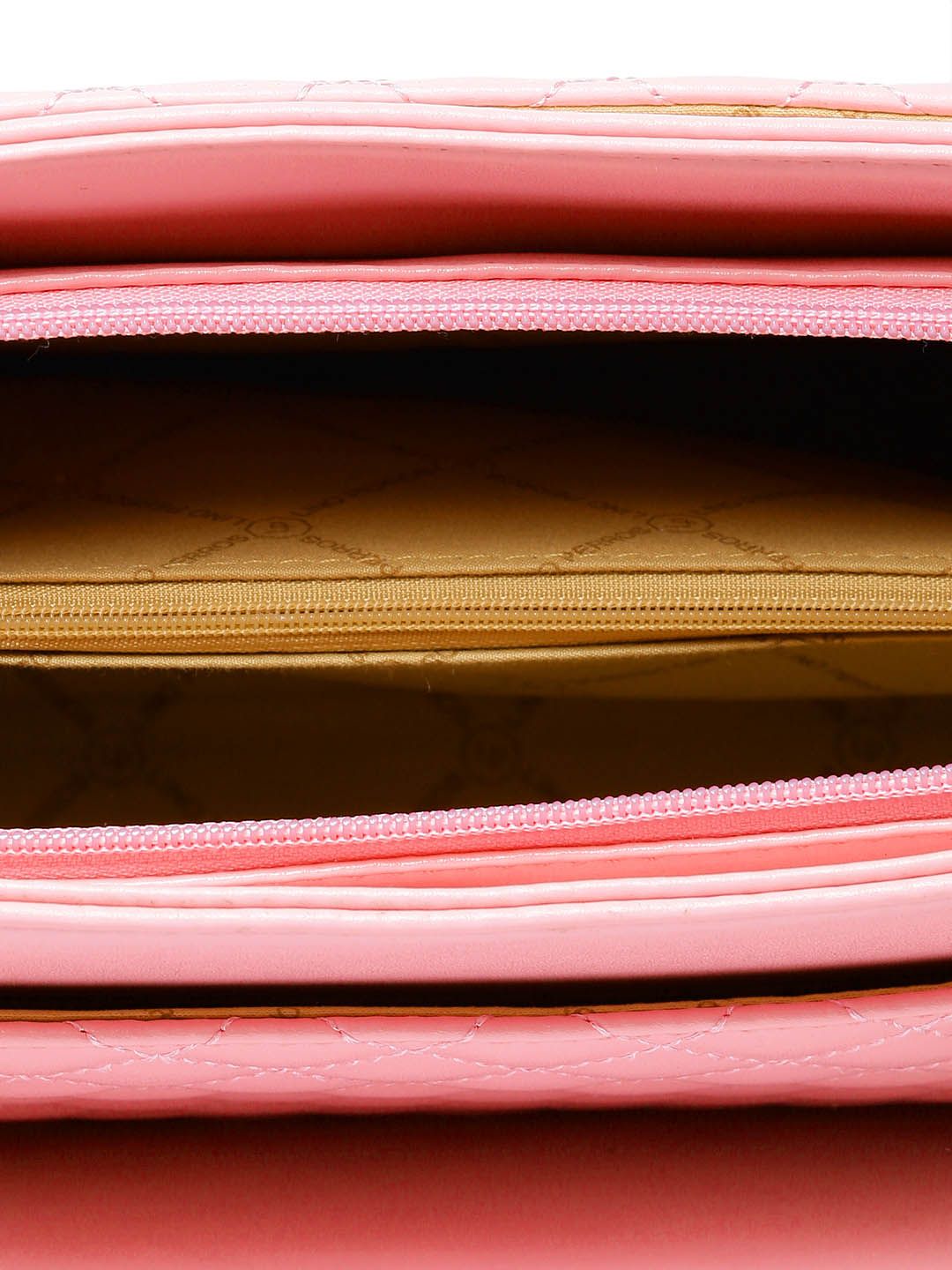 Lino Perros Pink Quilted Handheld Bag