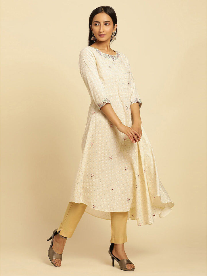 W White Ethnic Motifs Thread Work Boat Neck Cotton Anarkali Kurta