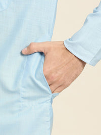 SOJANYA Men Blue Solid Straight Kurta
