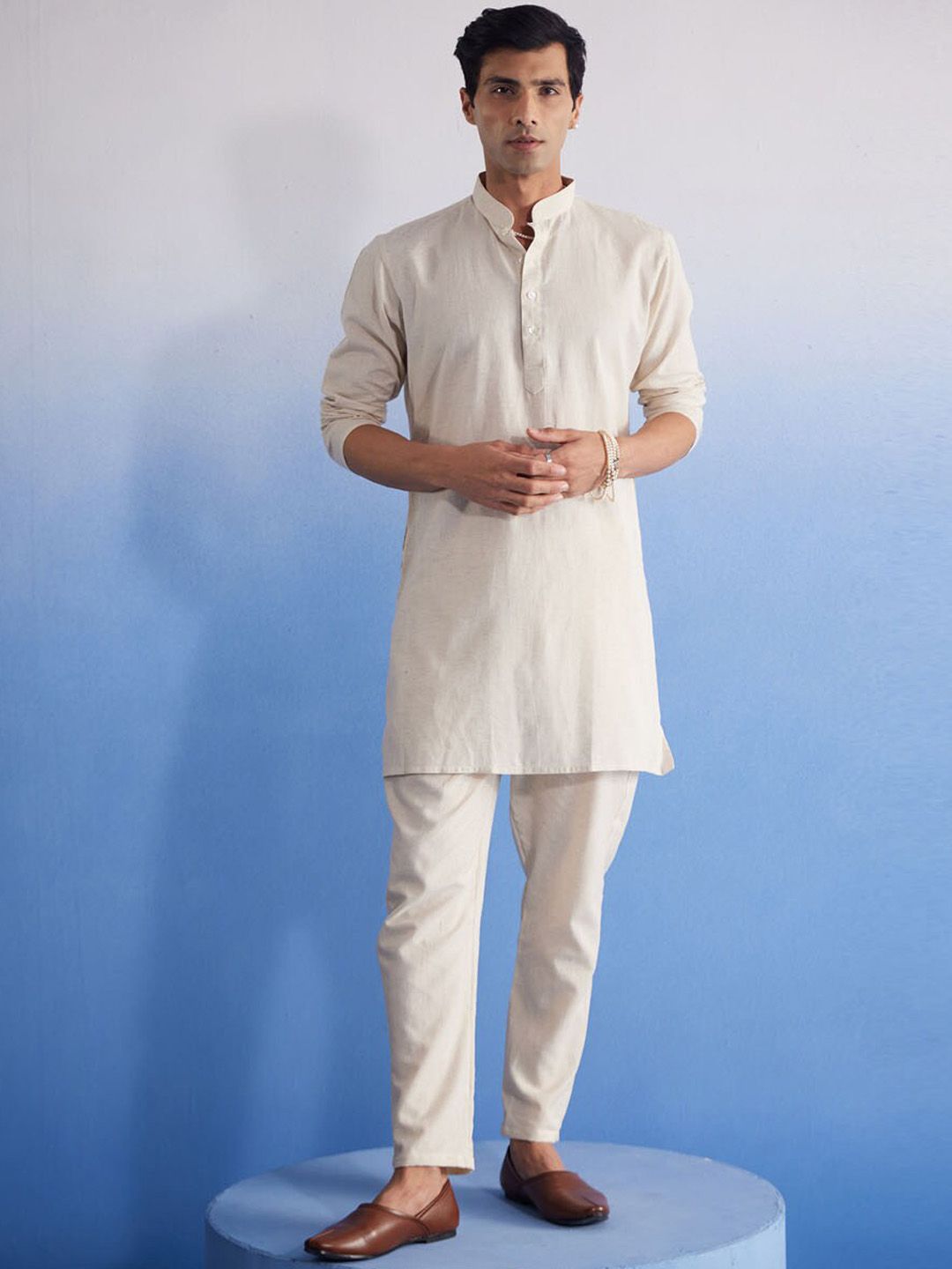 VASTRAMAY Mandarin Collar Pure Cotton Kurta with Trousers