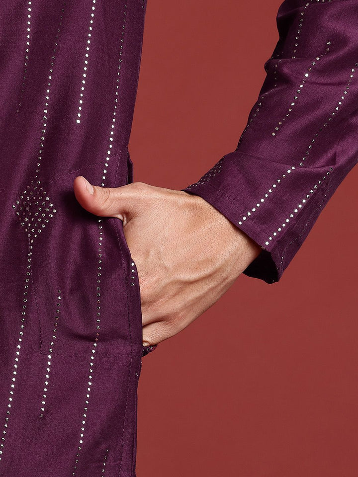 Anouk Embellished Mukaish Kurta