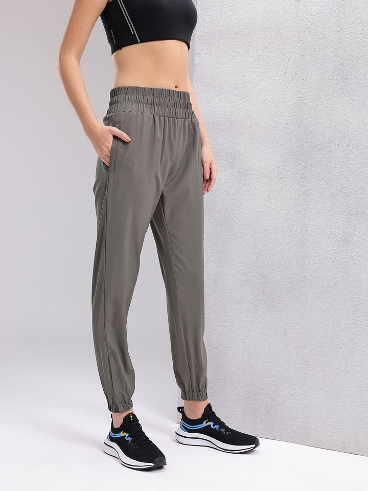 HRX by Hrithik Roshan Women High Waist Rapid-Dry Training Joggers
