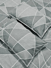 Moda Rapido X KLOTTHE Grey & White Geometric 300 TC King Bedsheet with 2 Pillow Covers