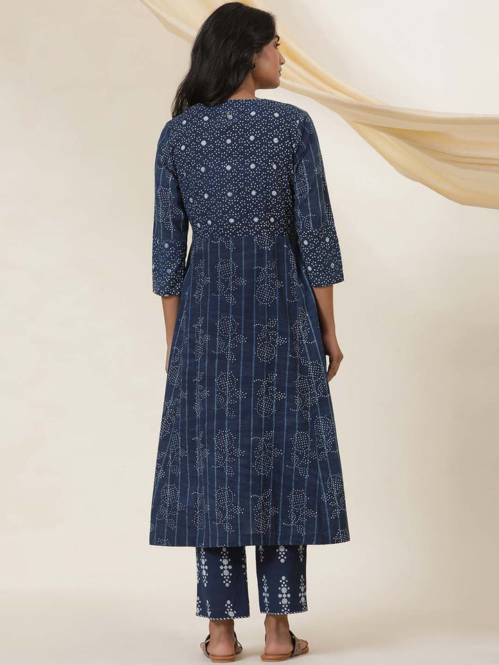 W Floral Printed Notched Neck Cotton A-Line Kurta