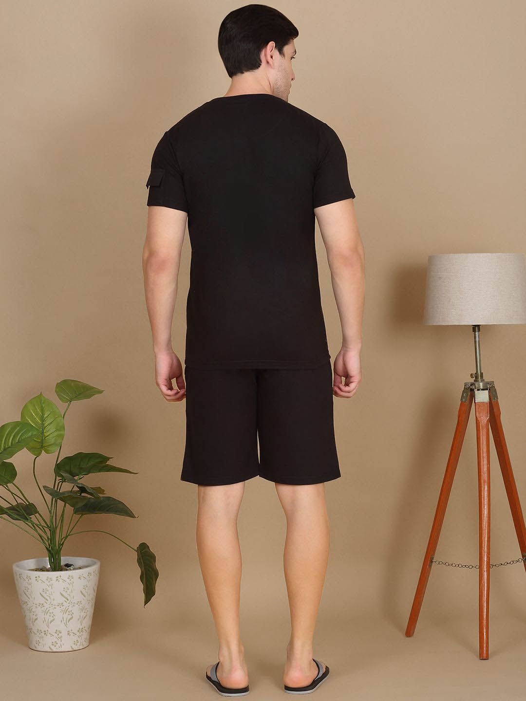 Impian manis dicetak t-shirt leher bulat dengan seluar pendek co-ords
