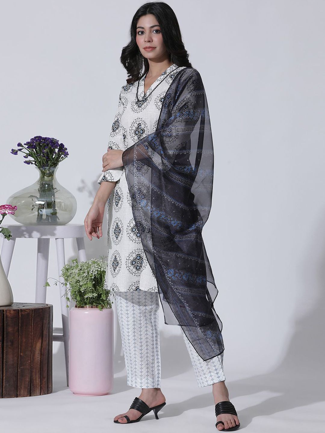 W Ethnic Motifs Printed Mirror Work Pure Cotton Straight Kurta & Trousers With Dupatta
