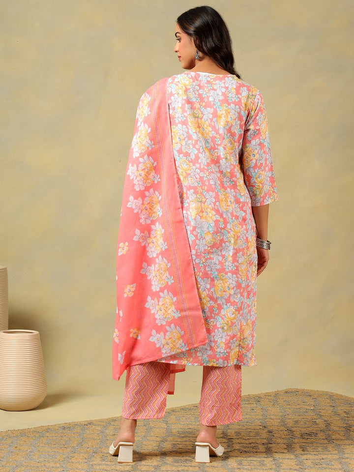 Mamicha Women Floral Printed Regular Thread Work Pure Cotton Kurta with Trousers & With Dupatta