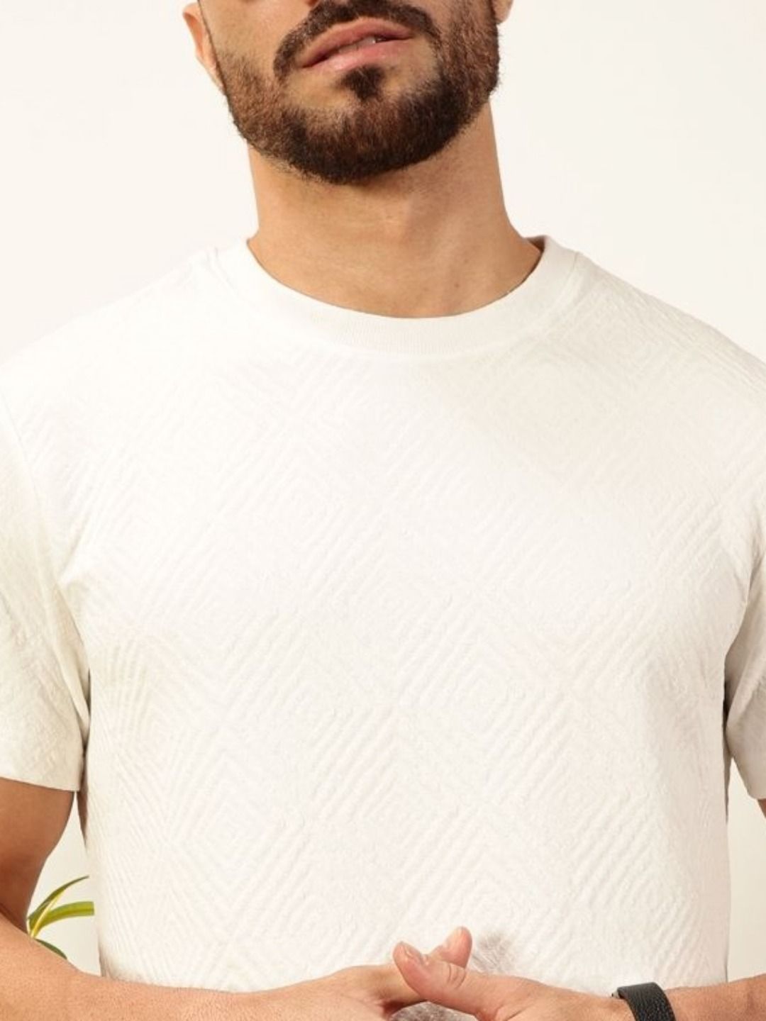 Thomas Scott Men Anti Odour Solid Round Neck T-shirt