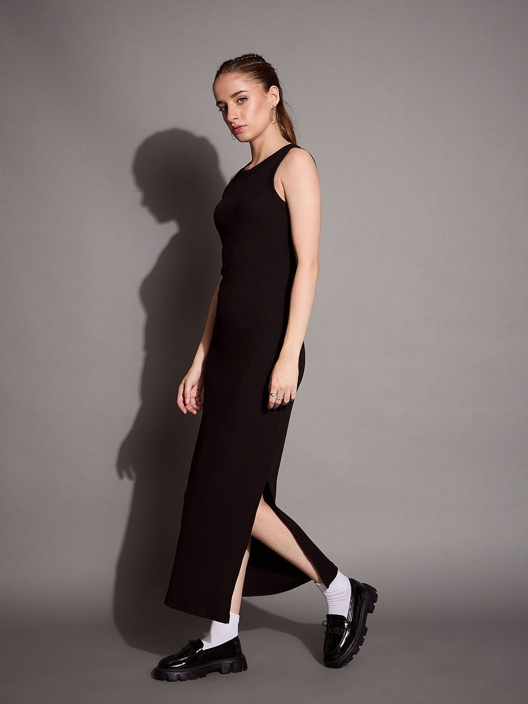 SASSAFRAS BASICS Solid Bodycon Maxi Dress
