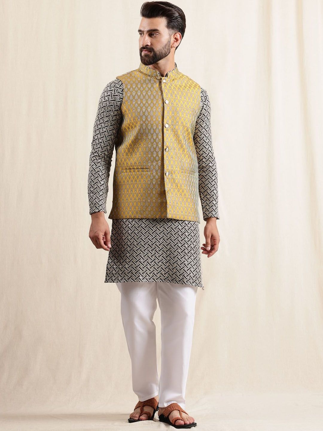 Anouk Men Embroidered Regular Pure Cotton Kurta with Pyjamas