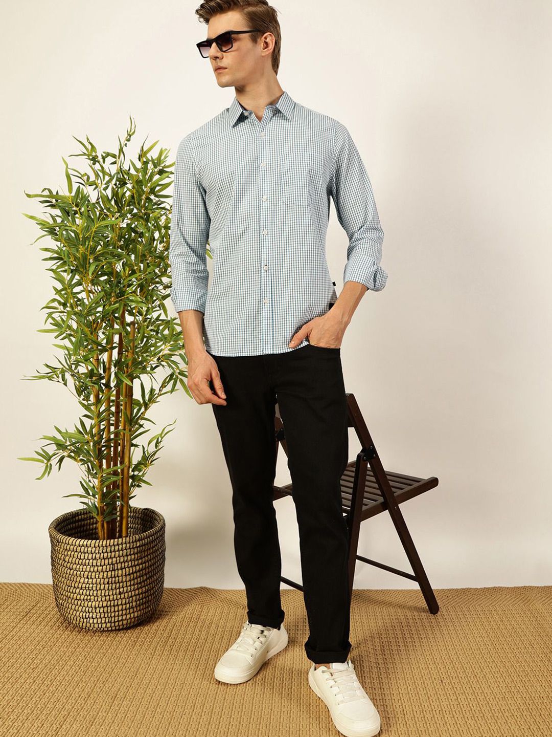 Thomas Scott Men Smart Spread Collar Micro Checked Cotton Slim Fit Casual Shirt