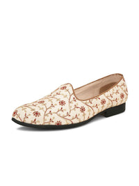 House of Pataudi Men Casual Slip On Mojaris