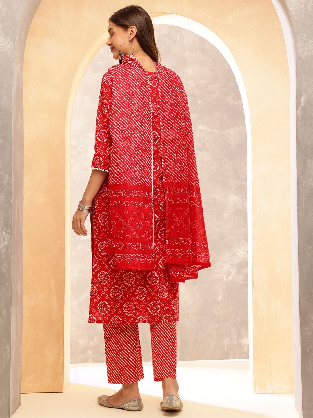 Anouk Women Ethnic Motifs Printed Regular Gotta Patti Pure Cotton Kurta with Trousers & With Dupatta