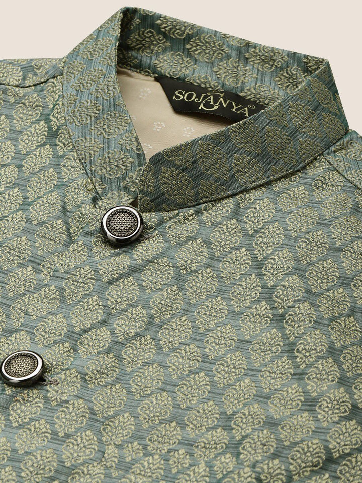SOJANYA Mandarin Collar Regular Kurta With Churidar & Nehru Jacket