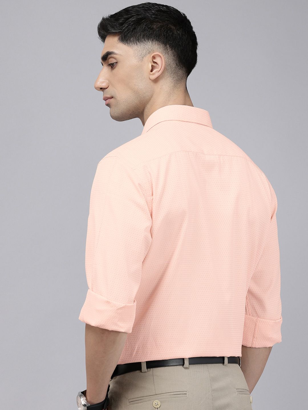 Park Avenue Slim Fit Self Design Textured Formal Shirt
