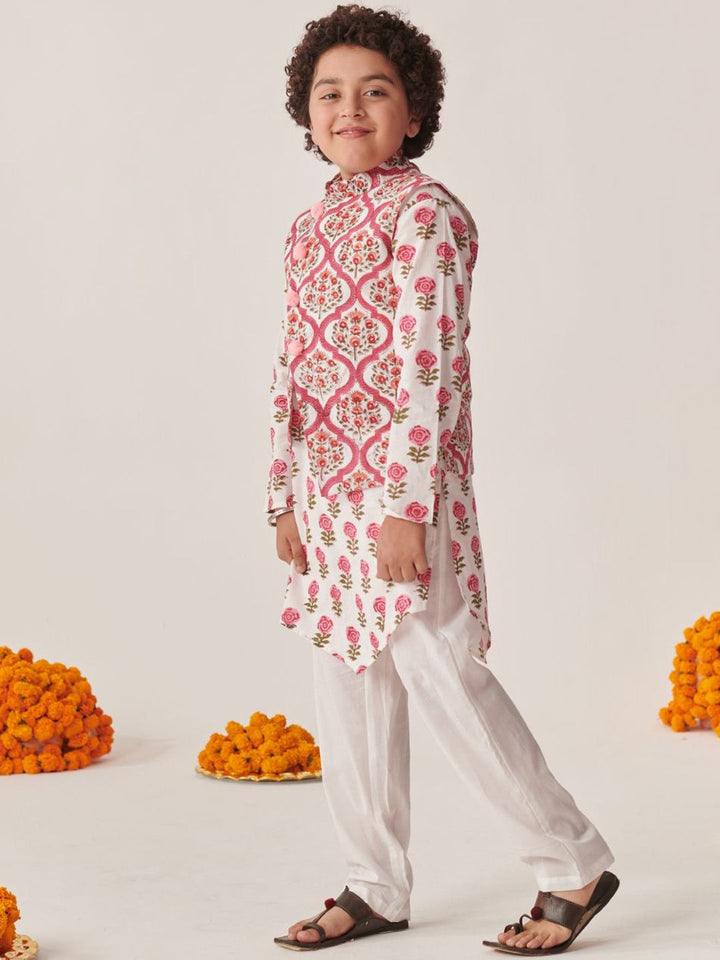pspeaches Boys Floral Printed Regular Kurta with Pyjamas