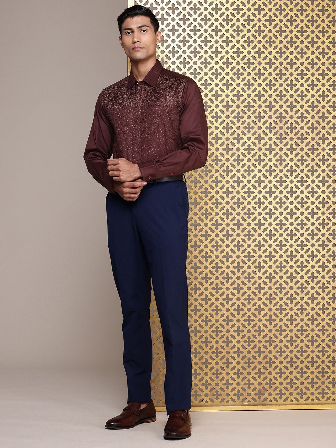 House of Pataudi Self Design Pure Cotton Opaque Party Shirt
