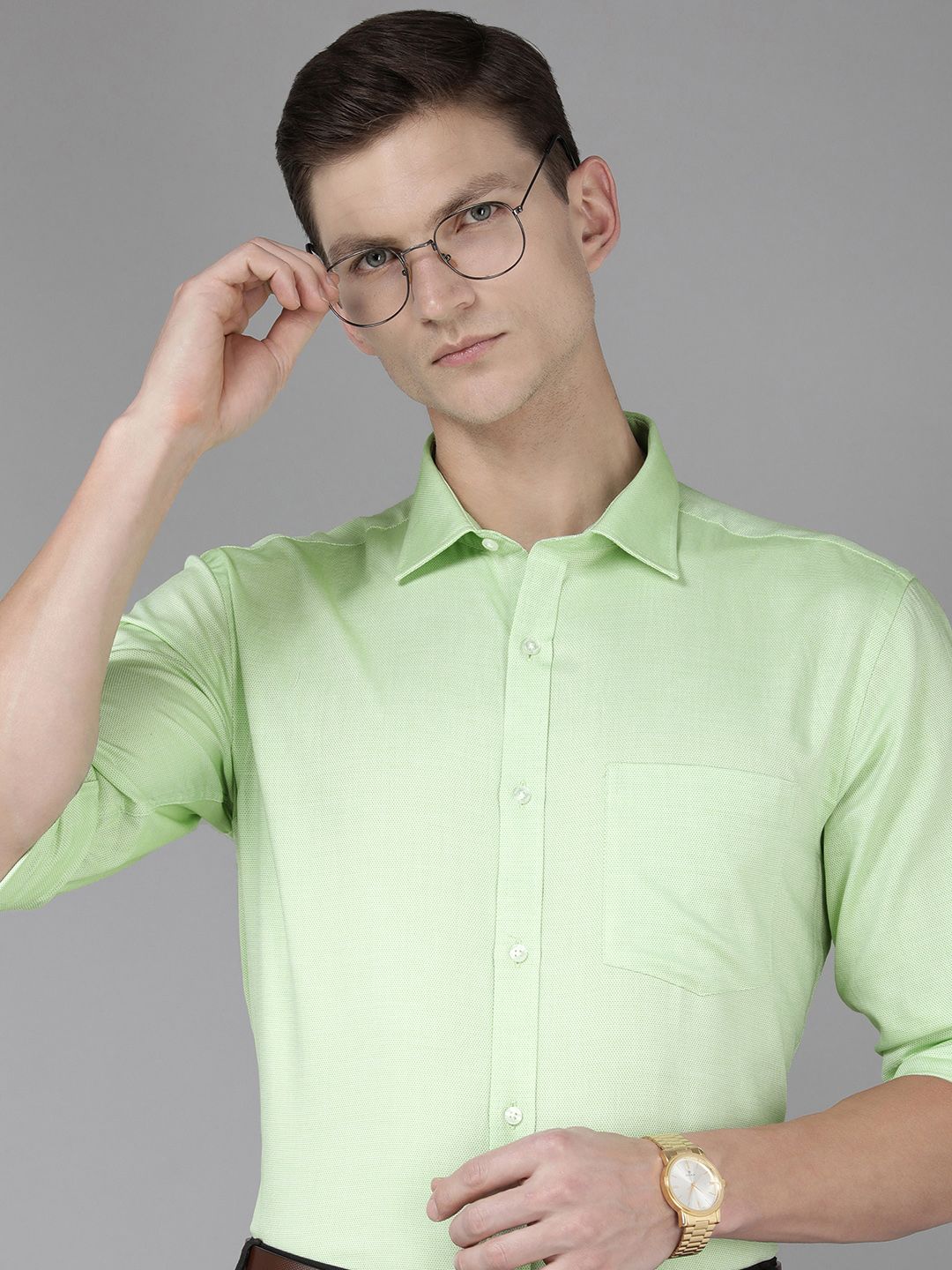 Park Avenue Men Slim Fit Micro Ditsy Opaque Self Design Pure Cotton Formal Shirt