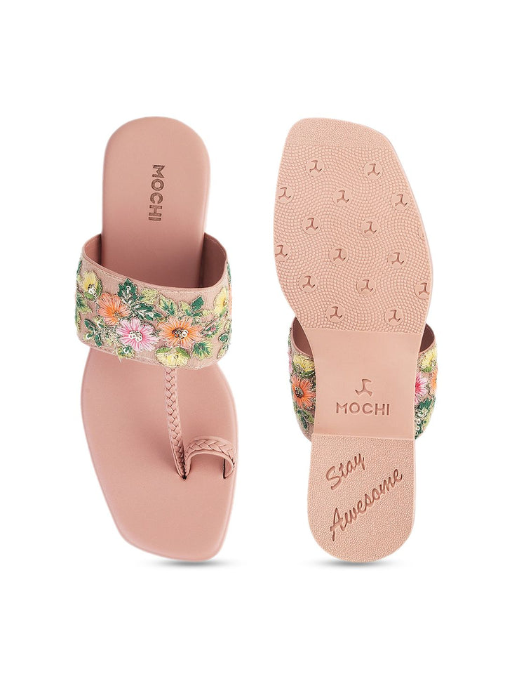 Mochi Women Pink Ethnic One Toe Flats