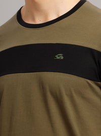 ADRO Colourblocked Round Neck Cotton T-shirt