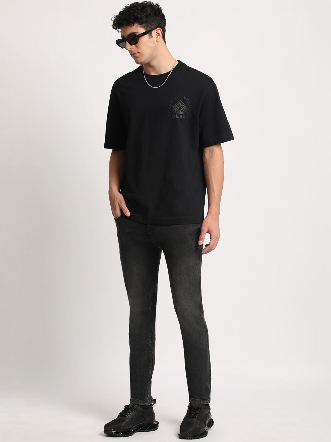 THE BEAR HOUSE Men Skinny Fit Light Fade Clean Look Stretchable Jeans