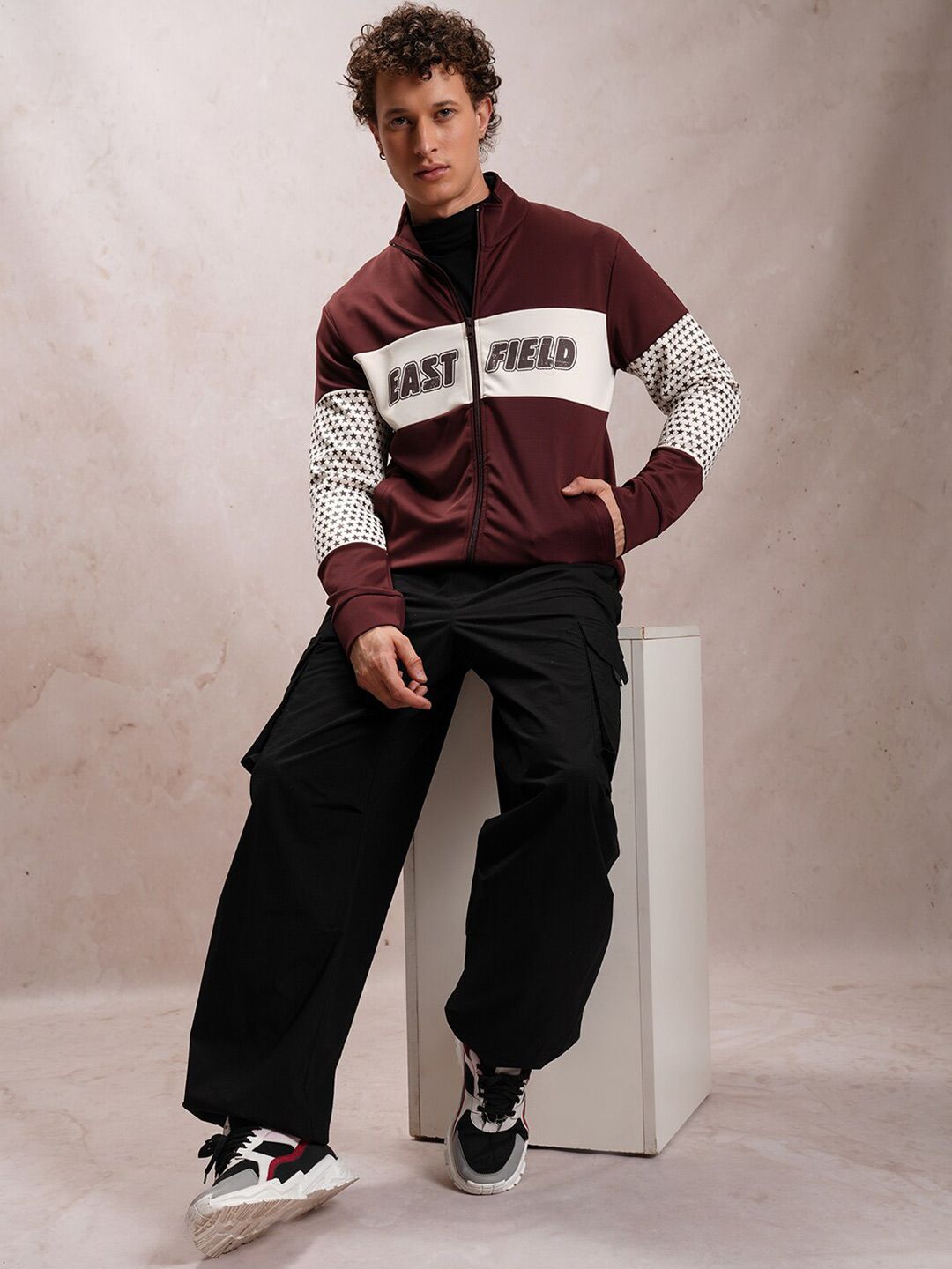 HIGHLANDER Typography Printed Relaxed Front-Open Sweatshirt